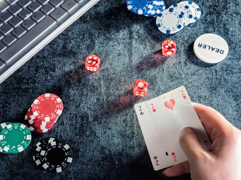 Tips to choosing the best poker site online