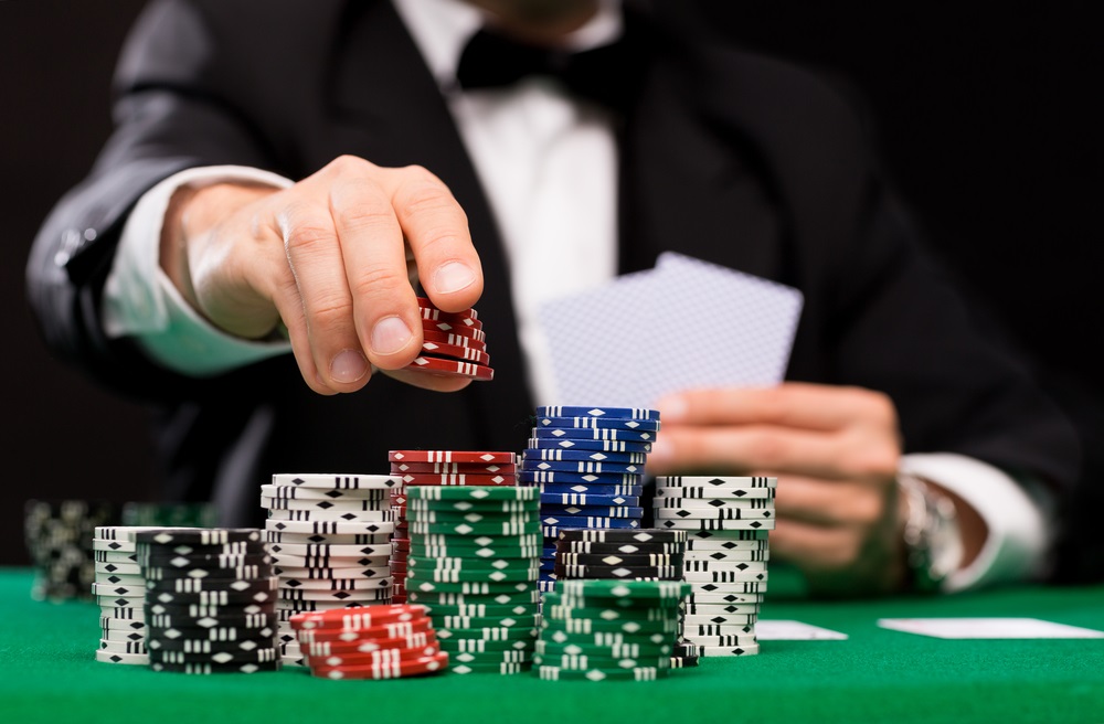 The Essentials for Playing on Online Casino
