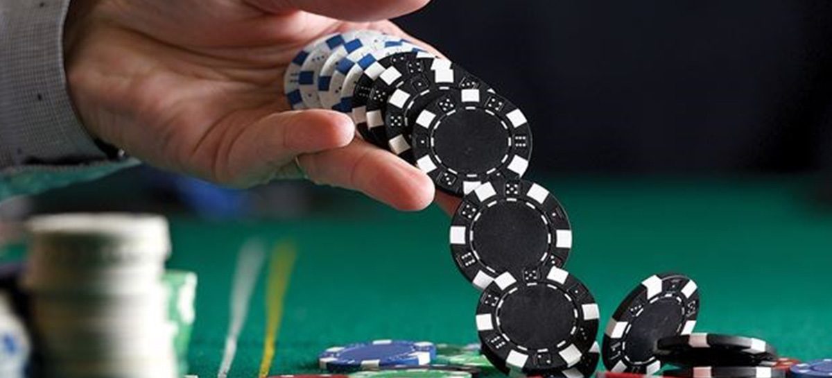 Online Casino and the Playing Options 