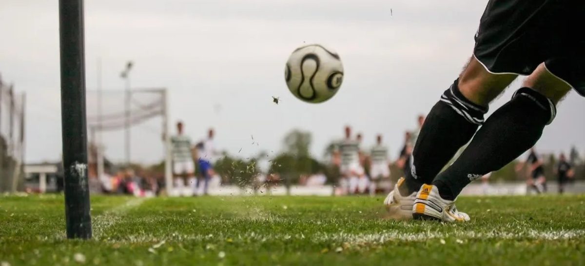 Cara Menjadi Agen Sepak Bola: Kiat Dari Para Profesional