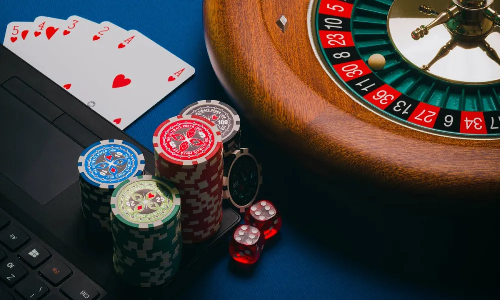 Live Dealer Casinos: Bridging the Gap Between Online and Land-Based Play