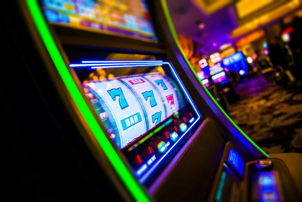 Finding online slots with rewarding free spin features
